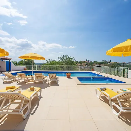 Vakantiehuis Ana By Interhome