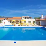 Feriehus Ana By Interhome Paderne (Faro)