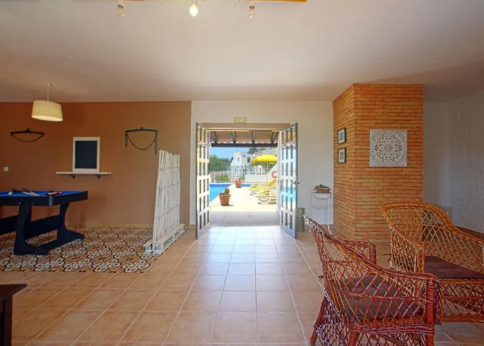 度假居 Ana By Interhome *